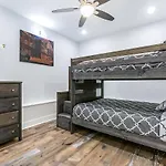 Urban Oasis 4Bd House Close To Fq & City Hot Spots\'